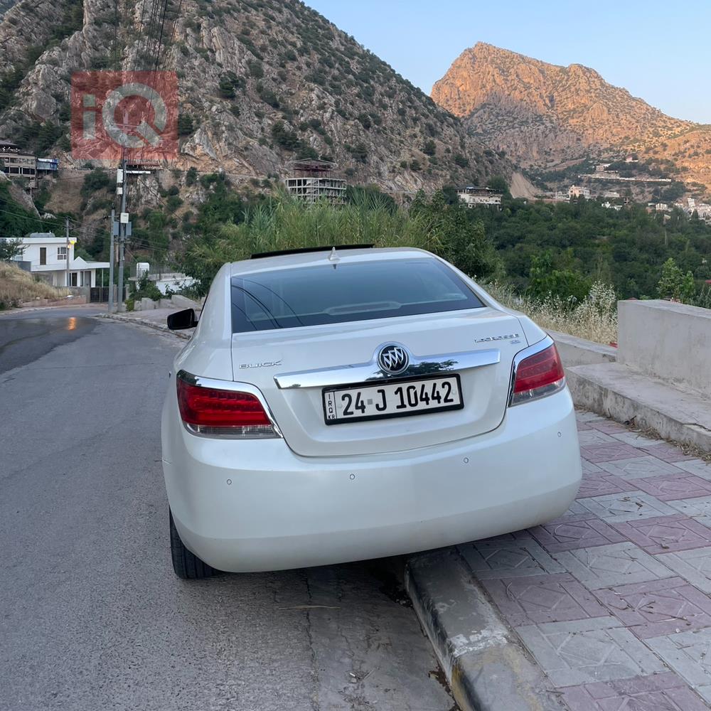 بیوک لاکرۆس